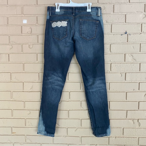 Free People Artisan De Luxe Womens Low Rise Jeans Sz 27 Embroidered Patch Denim - Picture 4 of 10